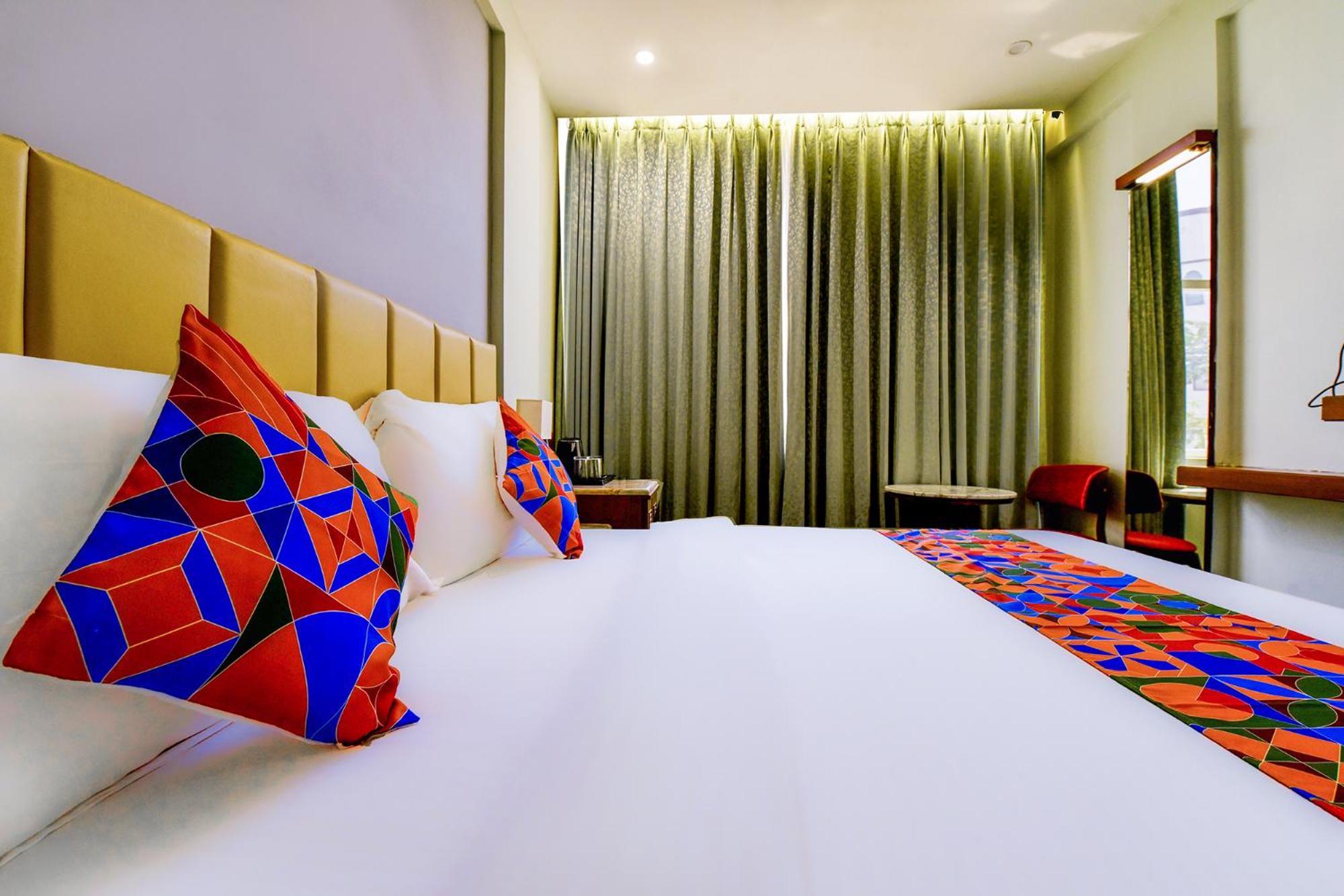 Fabhotel Naivara Boutique Удайпур Экстерьер фото